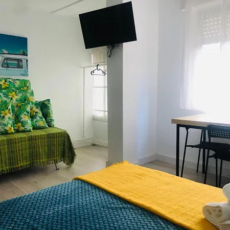 Mercado Huelin Apartment *