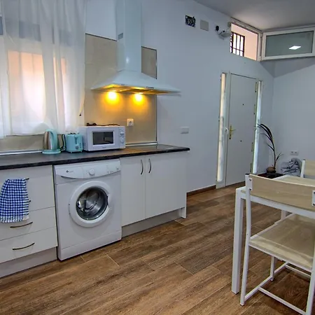 Mercado Huelin Apartment *